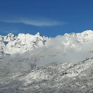 Briançon-serre Chevalier - 3 Pièces - 4 à 6 Couchages - Au Calme-jardin Mis à Dispo Appartement Briançon